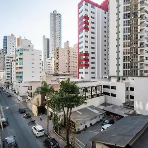 Apartamento Em Frente Ao Shopping Atlântico! Ampla Sacada, Garagem E Ar Condicionado!, Balneário Camboriú